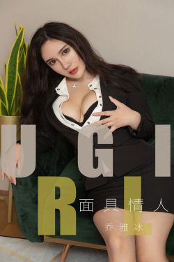 美女100%露出胸